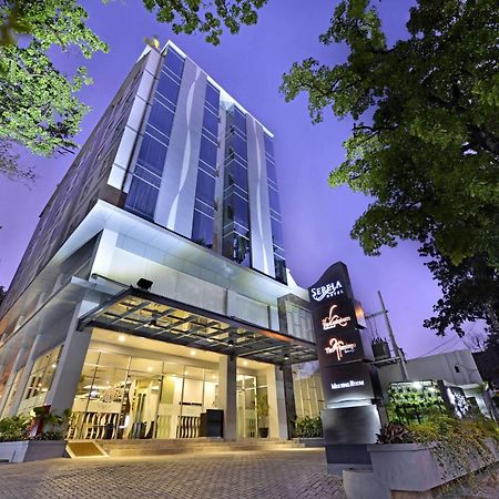 Serela Cihampelas By Kagum Hotels Bandung Kültér fotó