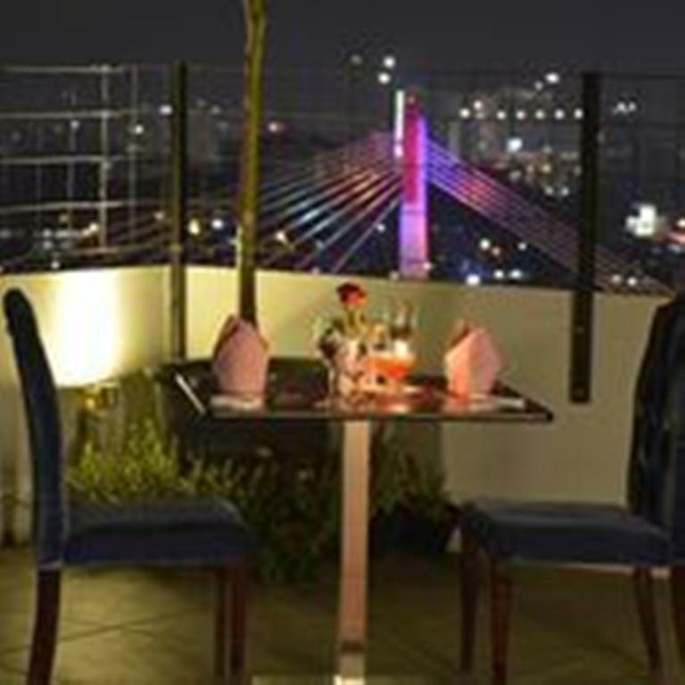 Serela Cihampelas By Kagum Hotels Bandung Kültér fotó